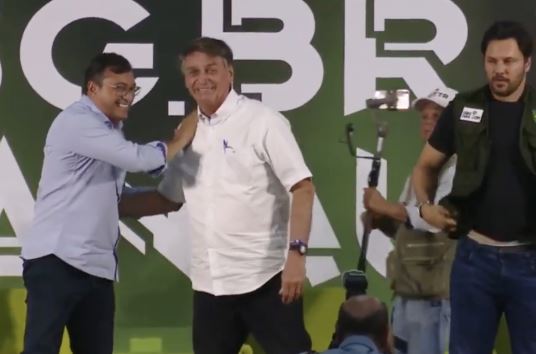 Presidente Bolsonaro é ovacionado durante discurso no Vasco Vasques: “Viva o nosso Estado do Amazonas!”