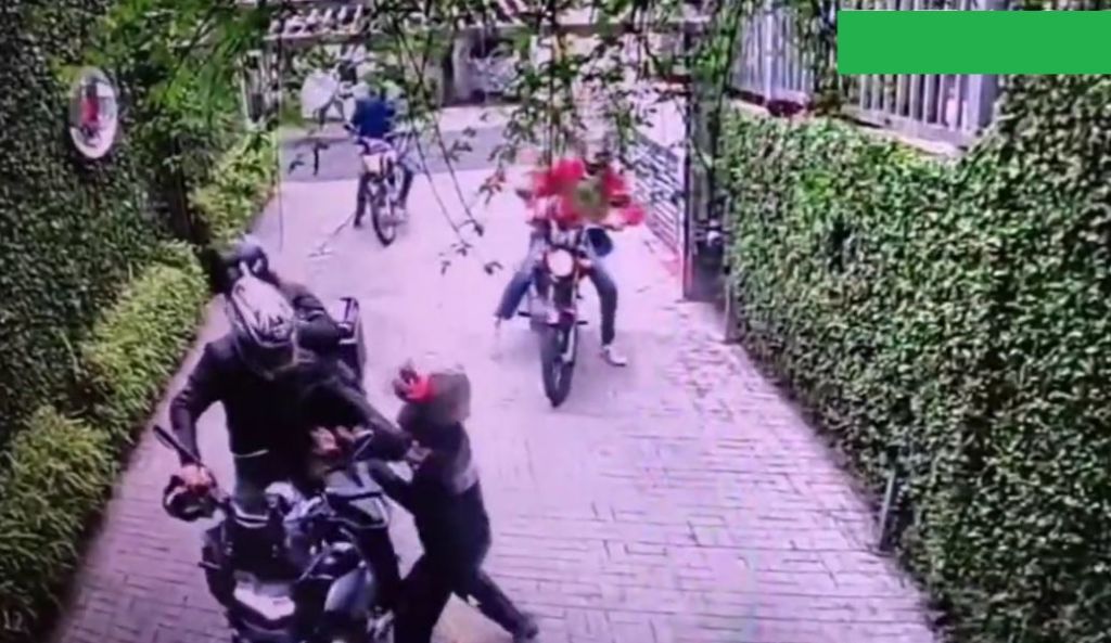 VÍDEOS: PM de folga mata vítima de roubo após confundir com assaltante