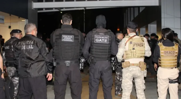 Tráfico, lavagem de dinheiro e armas: PF deflagra operação contra facções em 16 estados